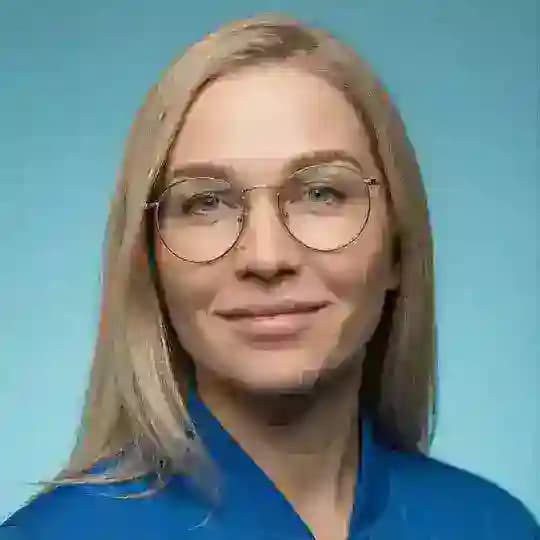 Жить из себя