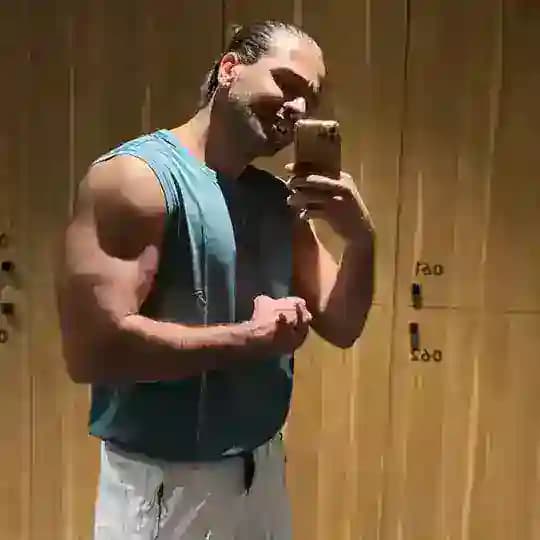 آموزش حرکات بدنسازی Profile