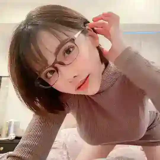 VIP ကားကောင်း အကိတ် ကြိုက်ကုန်း