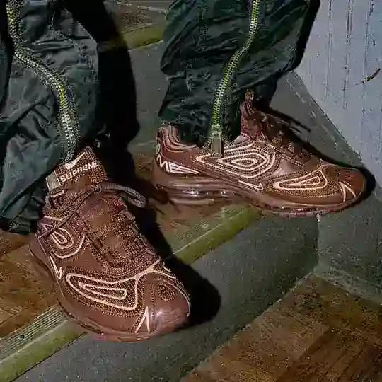 Hundredsneakers ®
