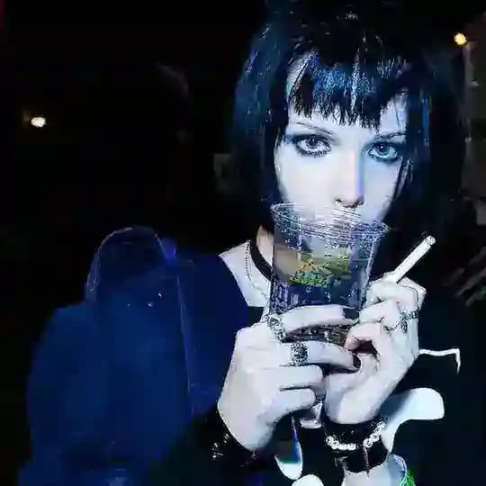 laura castles
