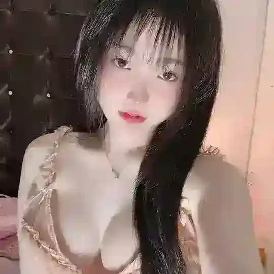 IDOL SÂU MLEM Profile