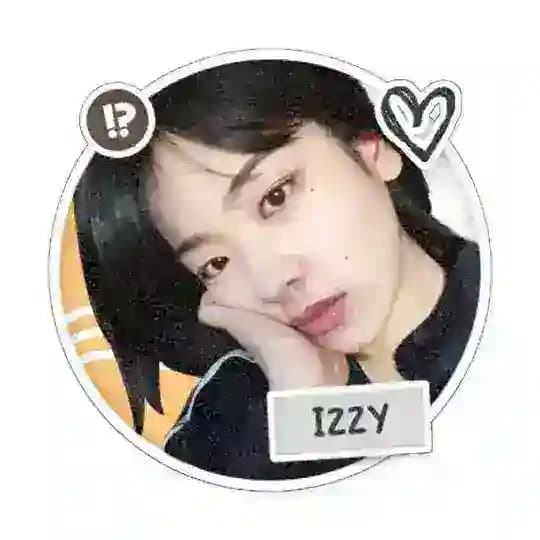 IZZY SHILLS