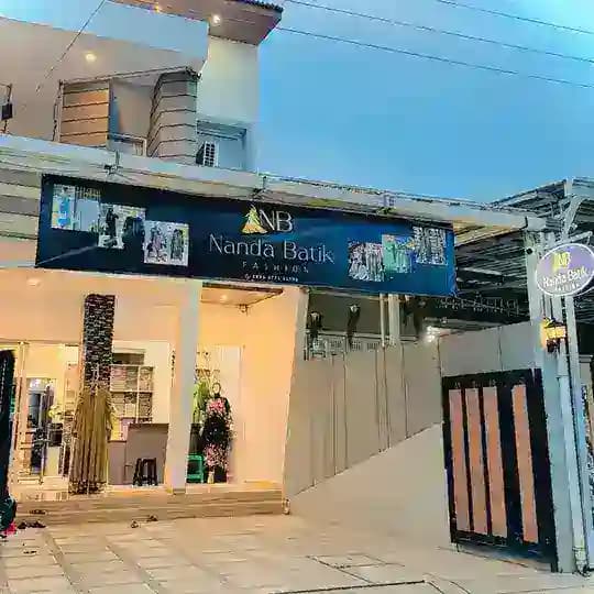 NANDA BATIK&FASHION ( NB )
