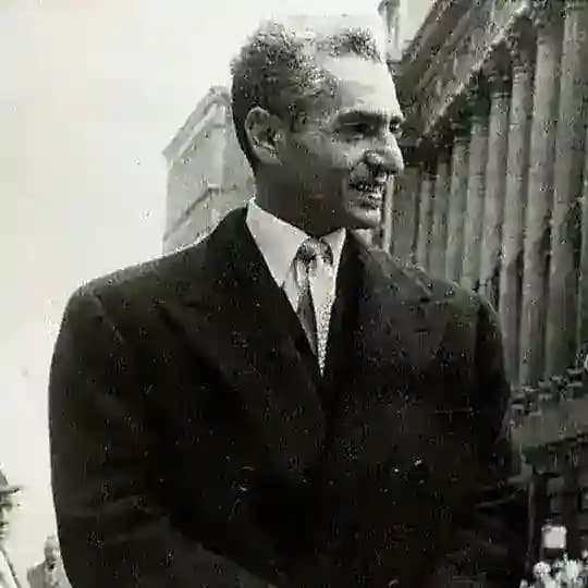 جاوید خاندان پهلوی