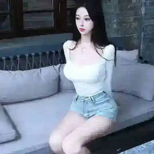 云南昆明熙熙(171 49 冷白皮）外围 Profile