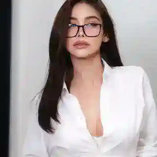 𝗬𝗩𝗔𝗡𝗘𝗘𝗧𝗔