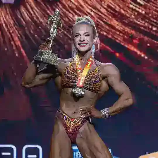 Kat_Shuhart IFBB PRO