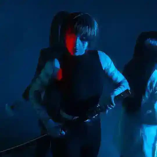 Казу косплеит (16+)