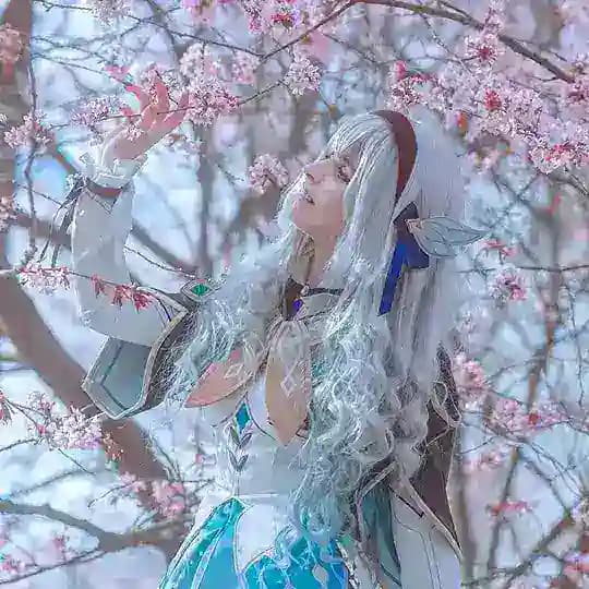 Kiwi cosplay