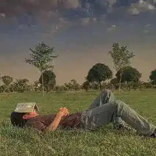 سَفينةُ ألنجاة .