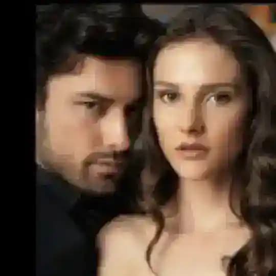 مسلسل لا تترك يدي مترجم