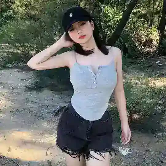 Siêu phẩm làng gái