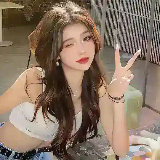 Liiy 女朋友的衣橱❤️