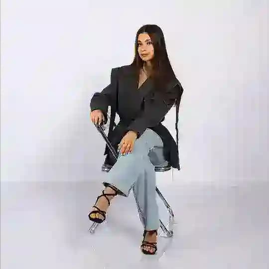 LIZA | LASH