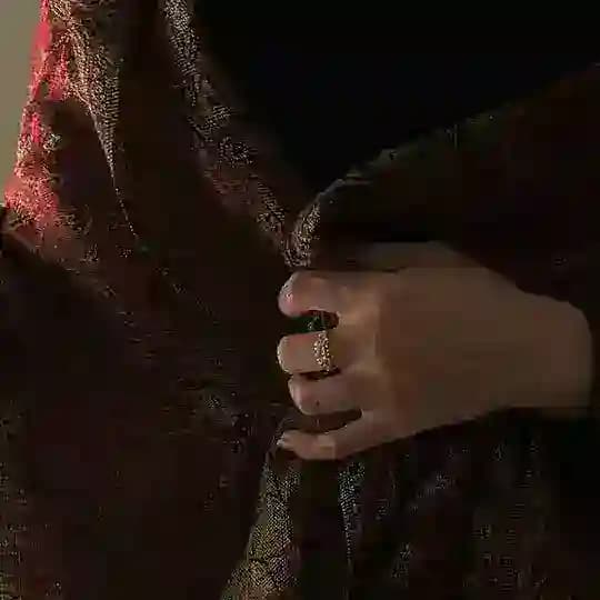 ٱديبـه .