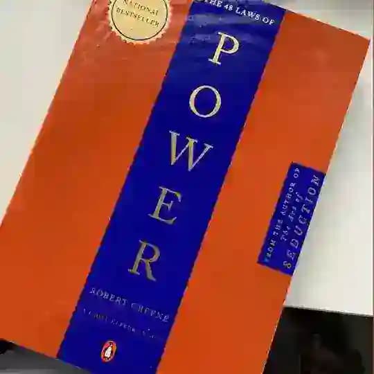 Les 48 lois du pouvoir | Robert Greene 📙 Profile