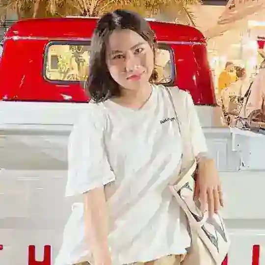 លាភ លាភ បោះដុំរ៉ូបកម្មពិធី👗