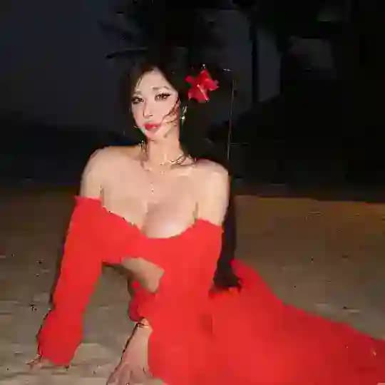 【蕾蕾醒了没】官方粉丝广播频道