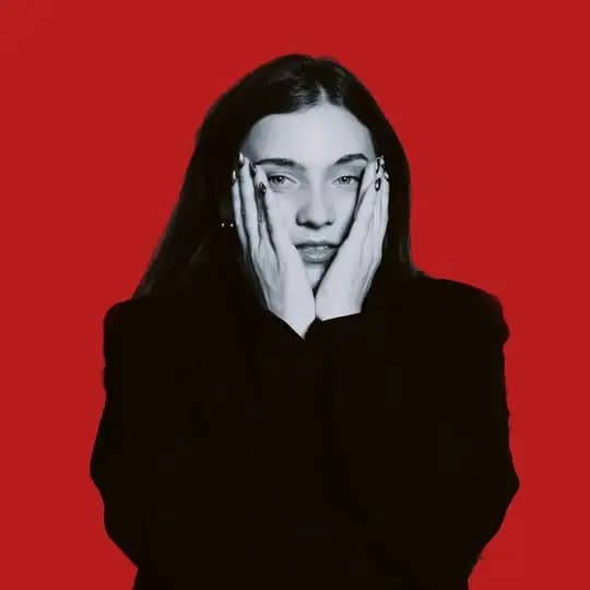 Лена Муркетолог