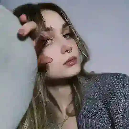 Lesssy🤍