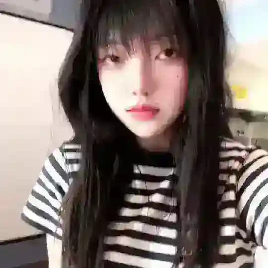 莉莉和他的小哥哥们