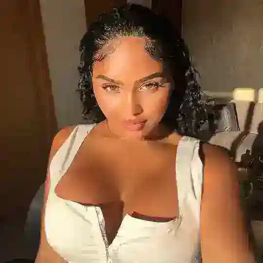 Lina Mosquera oficial