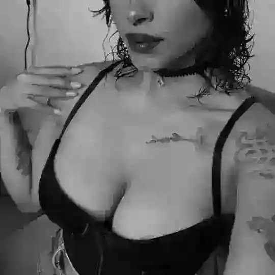 sandrica 18+😈