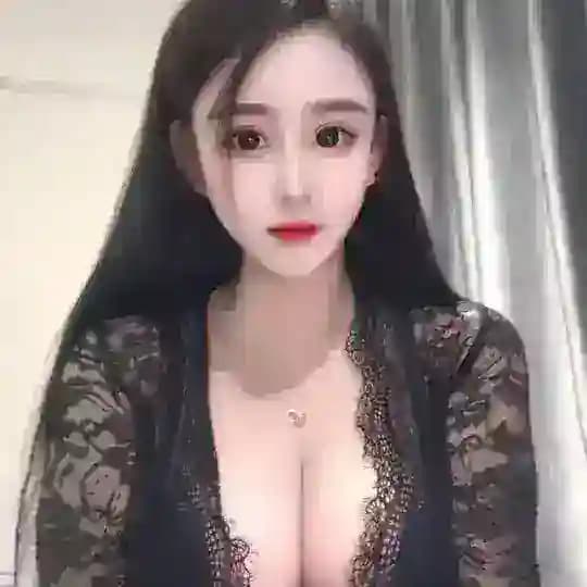 柳岩的航母编队