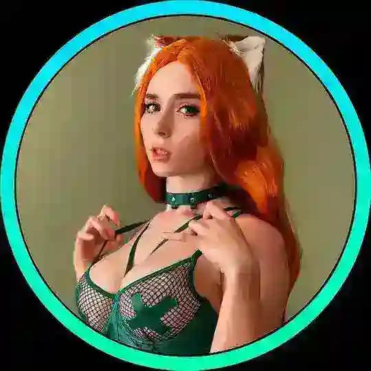 SWEETIE FOX LIVE