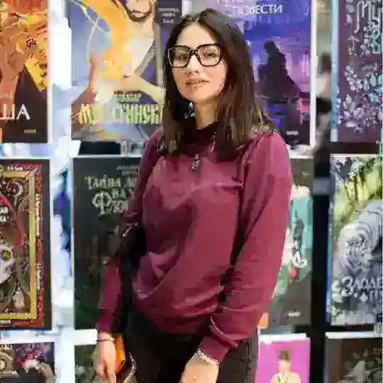Книжный маньячок 18+