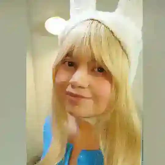 🍓 Lore Nishi Cosplay 🍓