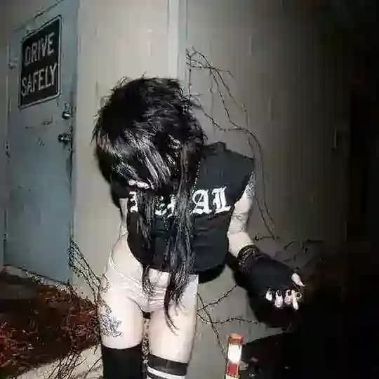 𝙢𝙚𝙩𝙖𝙙𝙤𝙣𝙤𝙫𝙖𝙮