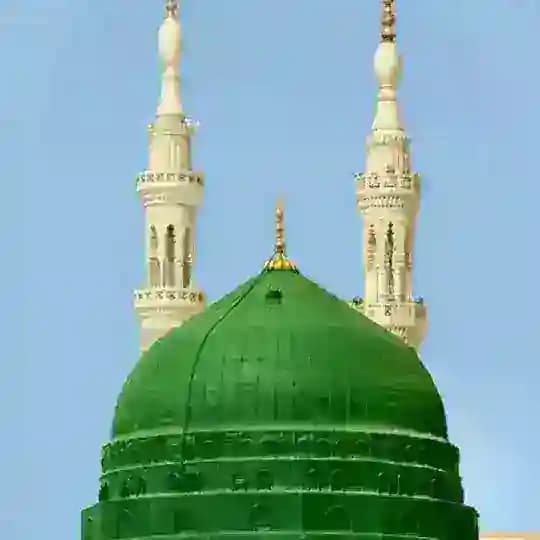 مديح سوداني