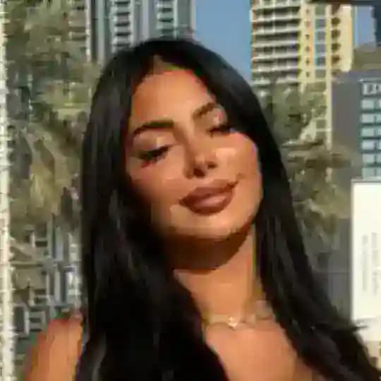 Maeva Ghennamls M.Y.M