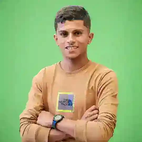 المنشد محمود ابو حاتم
