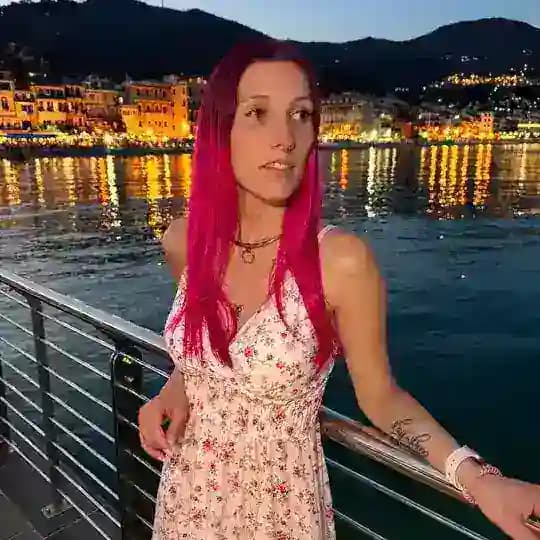 Malou_Dreams_Club