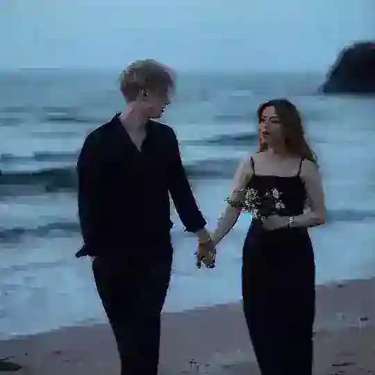 مـٰەمـٰݪەکەتامـٰن🖤🪐