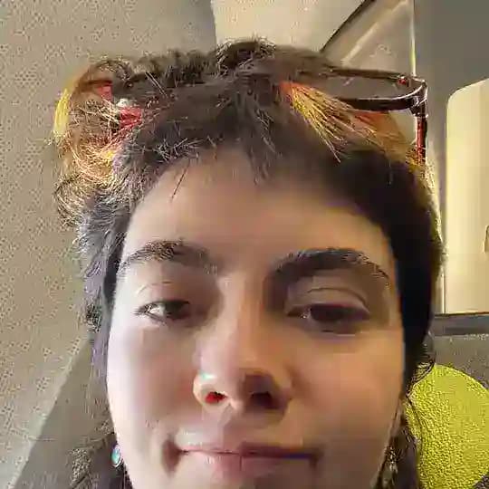 марианнна переименует потом