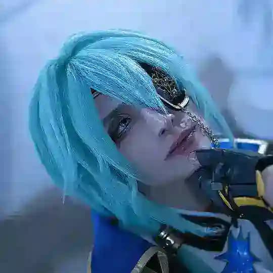 Mari Evans Cosplay