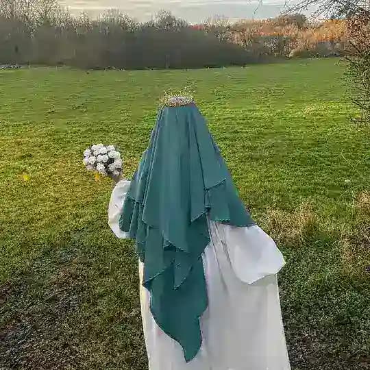 شہٰٖٛوقَ💚 Profile