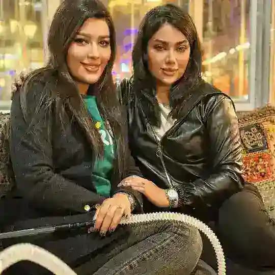 ماساژ و برنامه حضوری مریم