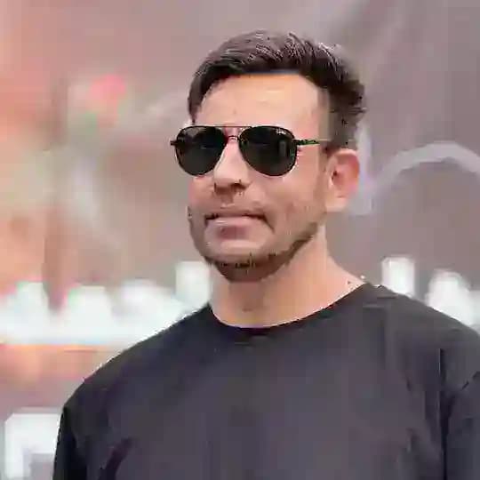 Meysame_tammarr Profile