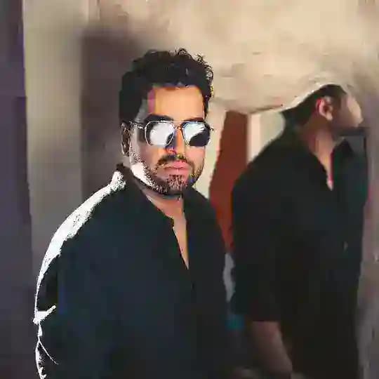 Milad Alavi | میلاد علوی
