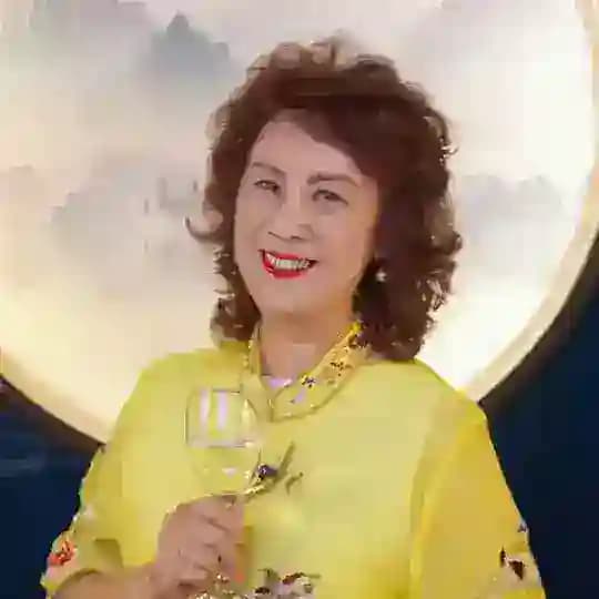 Mindy Chua幸福修行 Profile