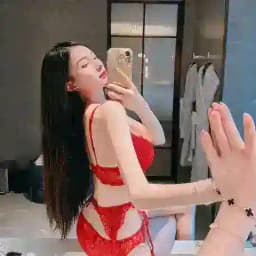 Miss Vivian🖤 Profile