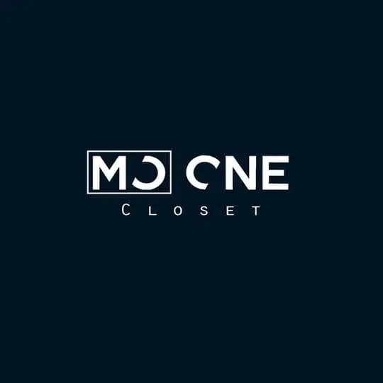 Mo one