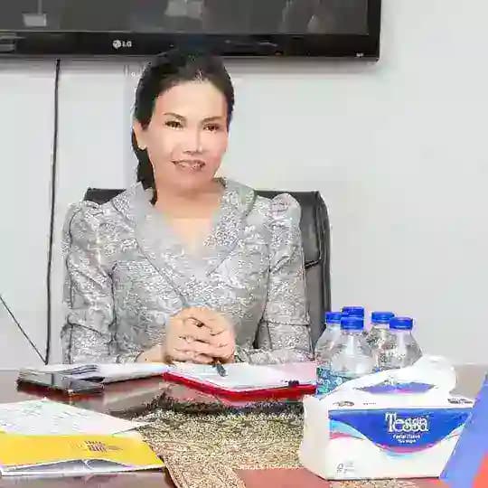 បាន ស្រីមុំ Ban Sreymom