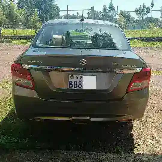 Muhdin car mart 0921782433 ማንኛውም የሚሸጥ መኪና ከሎት ያሳውቁን። ገንዘቦን ከንብረት ንብረትን ከገንዘብ እናገነኛለን።