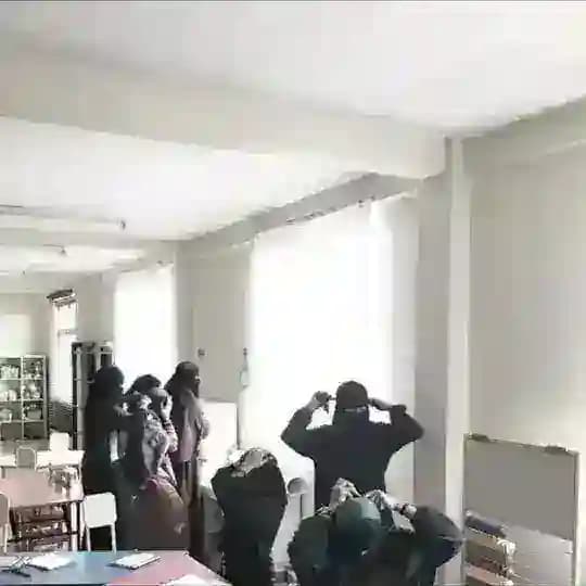 فتيات منقبات 🖤
